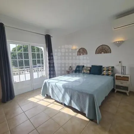 Hotel Oliveira Velha Holidays
