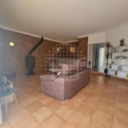 Oliveira Velha Holidays 호텔