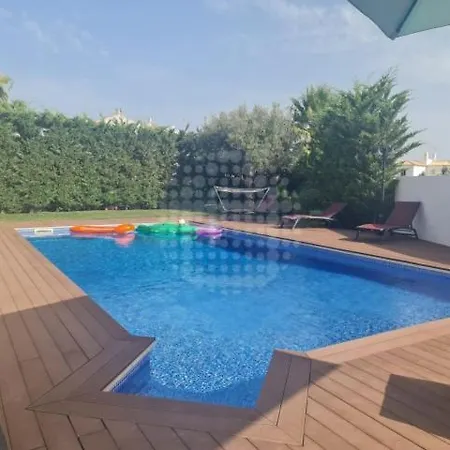 호텔 Oliveira Velha Holidays